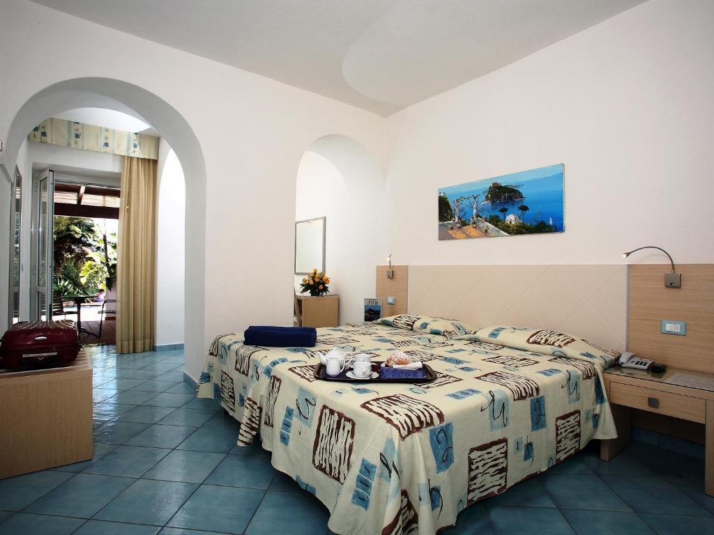 Hotel Parco San Marco Forio di Ischia Pokoj fotografie